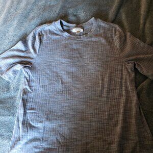 On 34th-Like New knit blouse